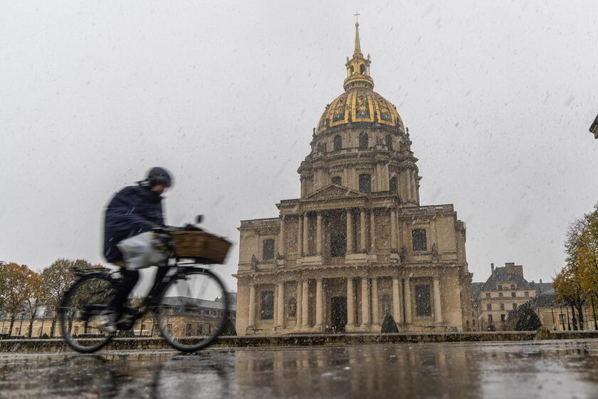 Ile-de-France on orange alert due to snow fall