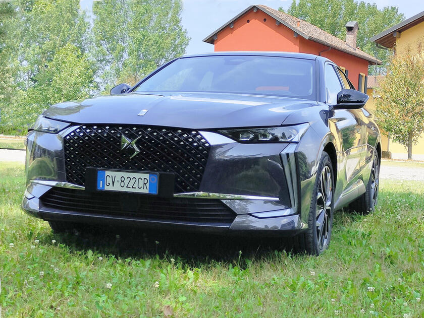 DS 4 E-Tense Antoine de Saint-Exupéry